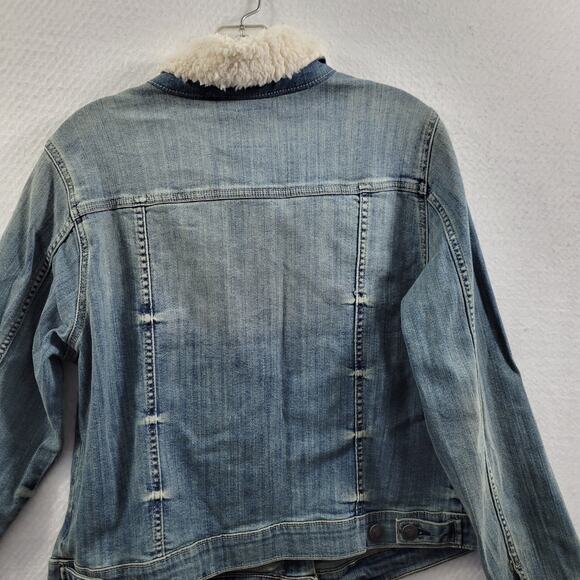 Torrid Jean Trucker Crop Jacket With Sherpa Collar Size 1(1X) NWT 52024-0794 - Picture 7 of 8